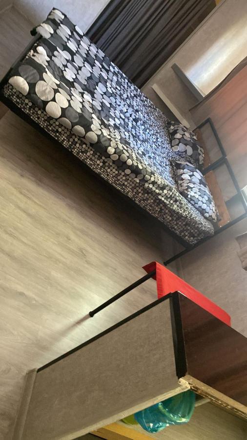 Kiev Hostel Тбілісі Екстер'єр фото