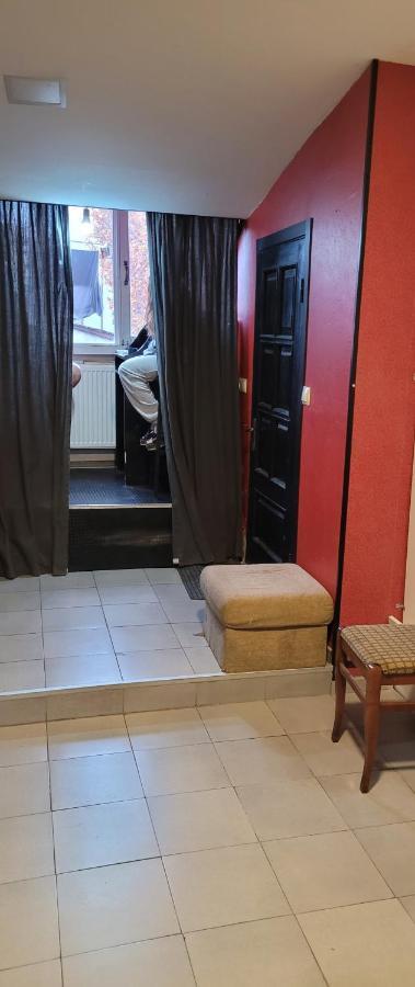 Kiev Hostel Тбілісі Екстер'єр фото