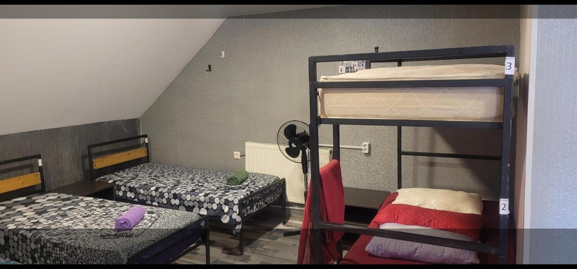 Kiev Hostel Тбілісі Екстер'єр фото