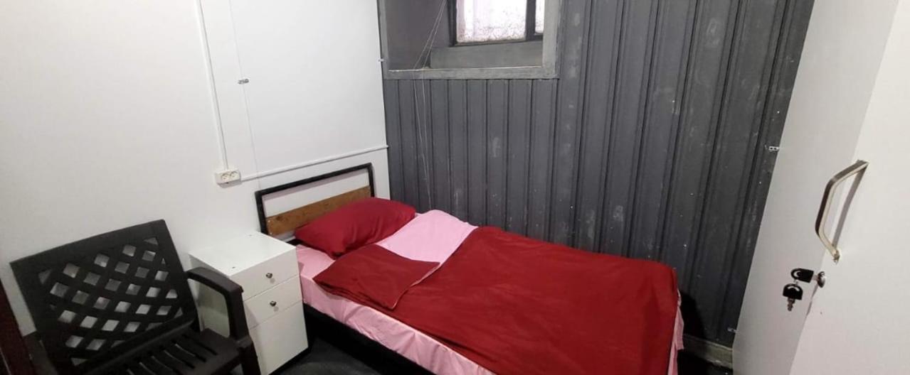 Kiev Hostel Тбілісі Екстер'єр фото